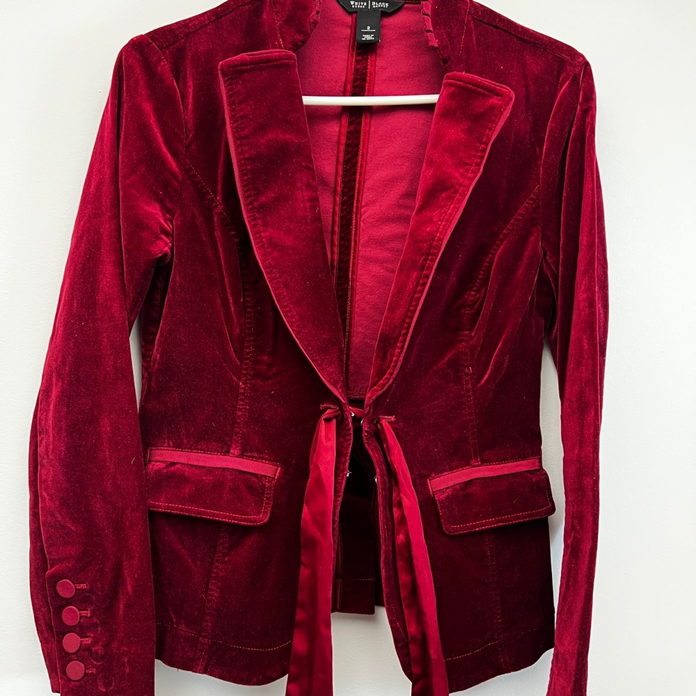 White House Black Market Women's Blazer - Picture 3 of 7
